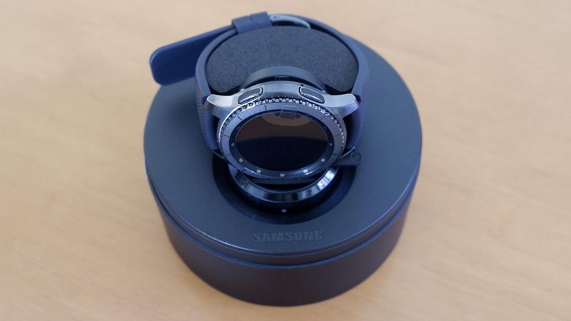 Reparaturanleitung für Wear OS Smartwatch, die sich ständig vom Telefon trennt